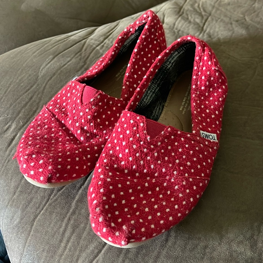 Toms red polka dot flats